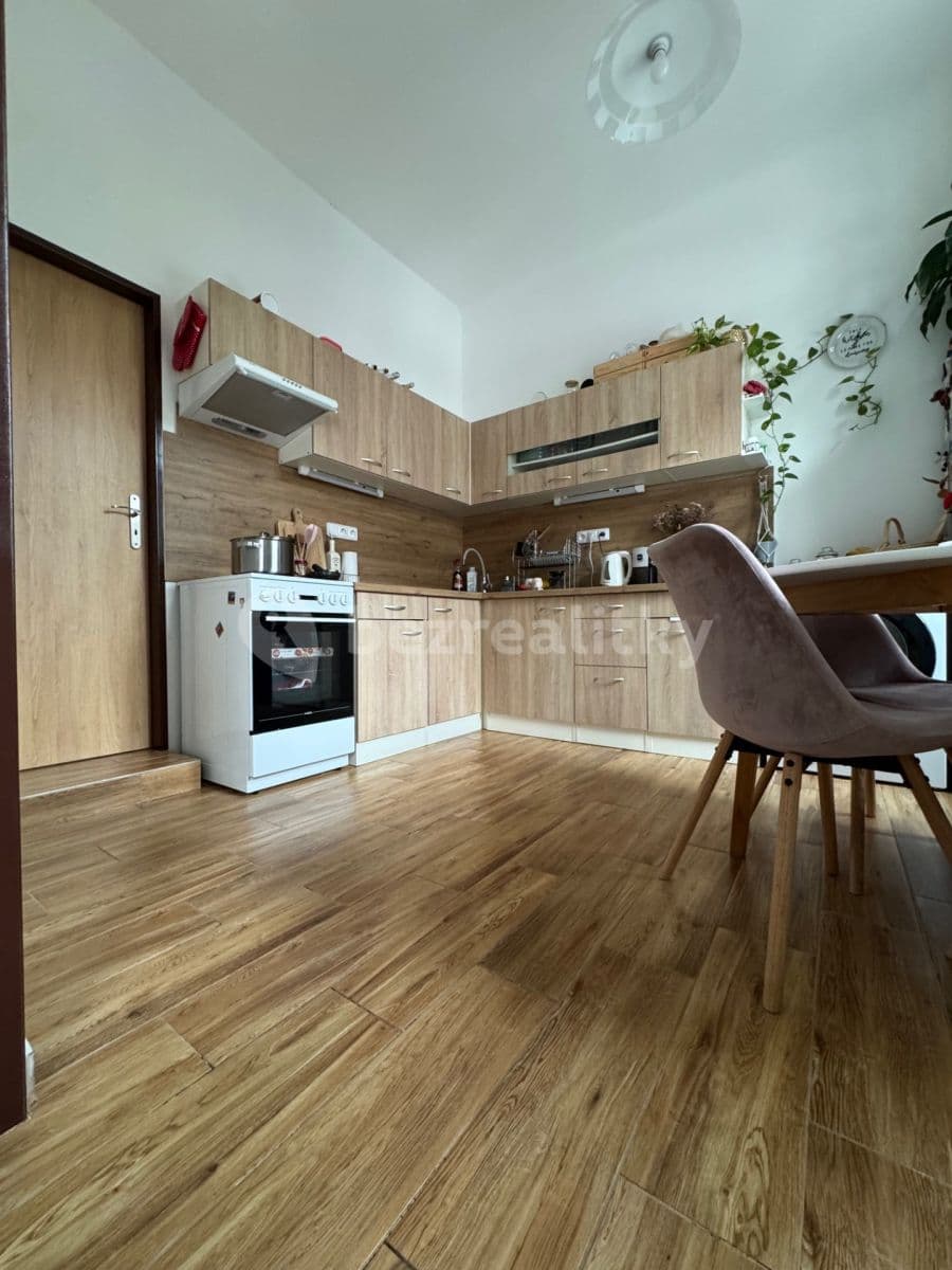 1 bedroom flat to rent, 41 m², Pod Kavalírkou, Prague, Prague 1 bedroom flat to rent, 41 m², Pod Kavalírkou, Prague, Prague