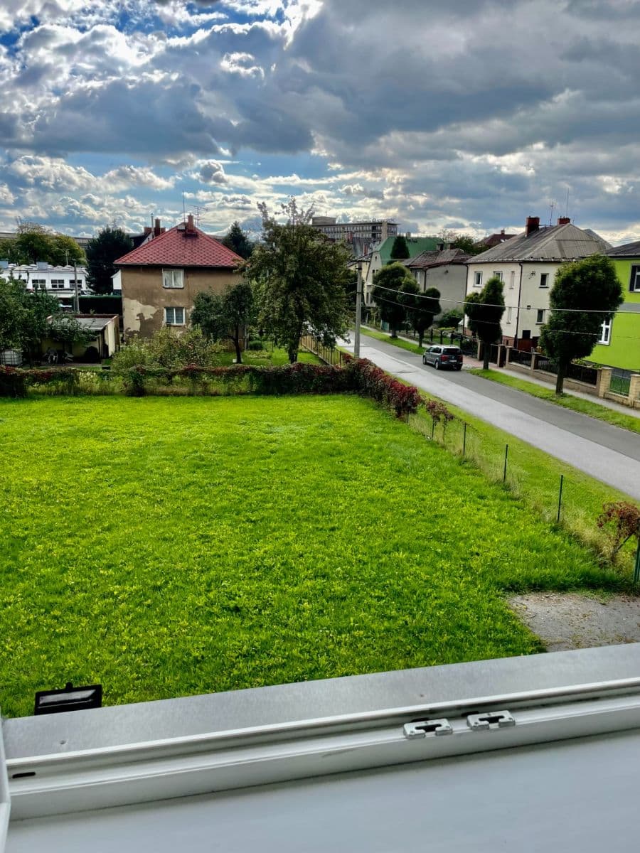 1 bedroom with open-plan kitchen flat to rent, 71 m², Rostislavova, Ostrava, Moravskoslezský Region 1 bedroom with open-plan kitchen flat to rent, 71 m², Rostislavova, Ostrava, Moravskoslezský Region