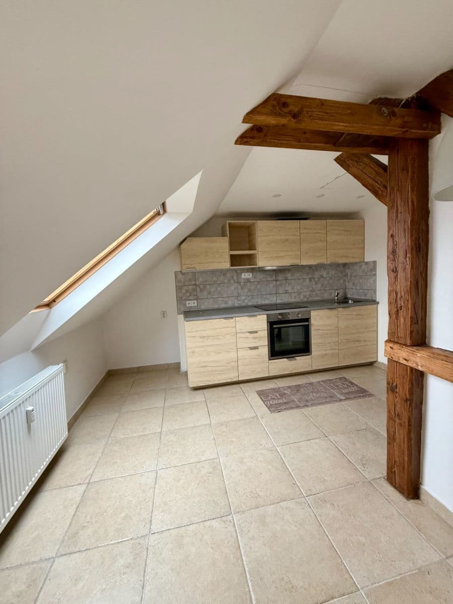 1 bedroom with open-plan kitchen flat to rent, 71 m², Rostislavova, Ostrava, Moravskoslezský Region 1 bedroom with open-plan kitchen flat to rent, 71 m², Rostislavova, Ostrava, Moravskoslezský Region