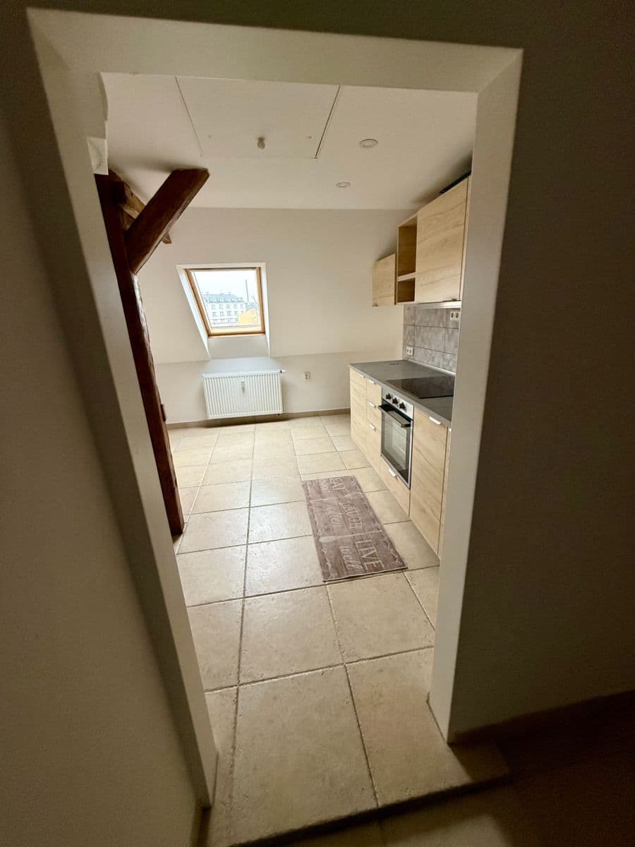 1 bedroom with open-plan kitchen flat to rent, 71 m², Rostislavova, Ostrava, Moravskoslezský Region 1 bedroom with open-plan kitchen flat to rent, 71 m², Rostislavova, Ostrava, Moravskoslezský Region