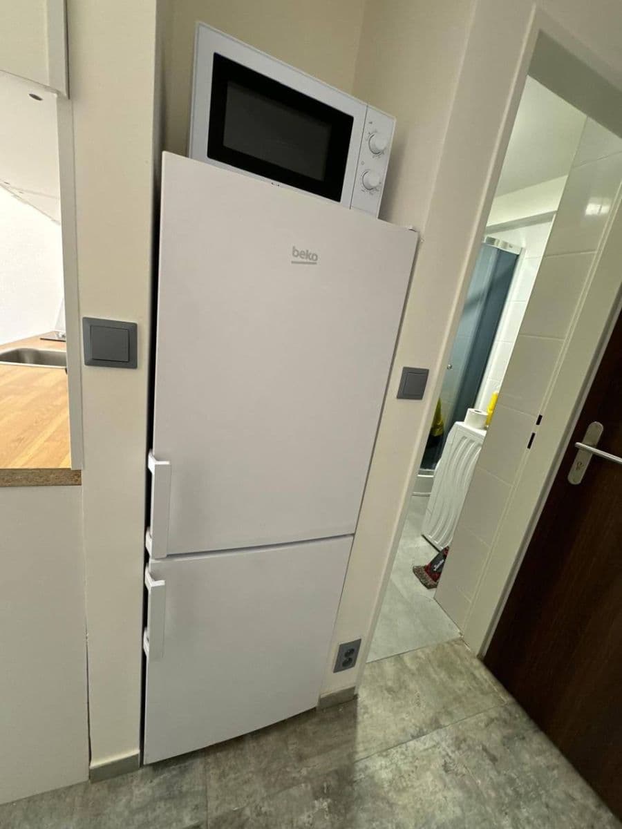 Studio flat to rent, 17 m², Sokolská, Prague, Prague Studio flat to rent, 17 m², Sokolská, Prague, Prague