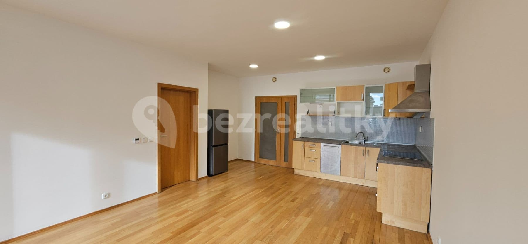 1 bedroom with open-plan kitchen flat to rent, 71 m², Soukenická, Brno, Jihomoravský Region 1 bedroom with open-plan kitchen flat to rent, 71 m², Soukenická, Brno, Jihomoravský Region