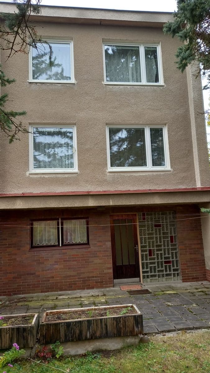 house for sale, 180 m², Marie Majerové, Teplice, Ústecký Region house for sale, 180 m², Marie Majerové, Teplice, Ústecký Region