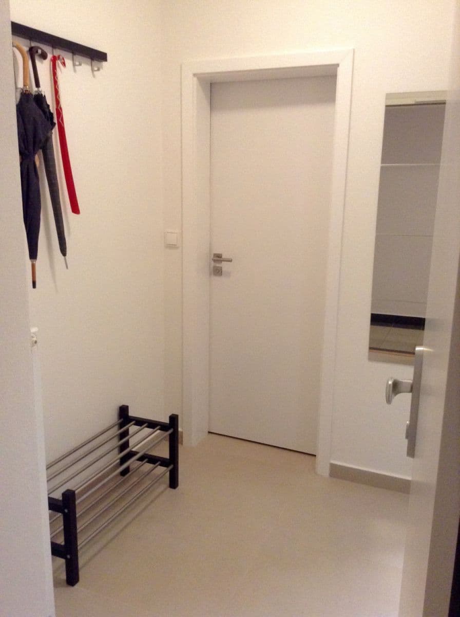 flat to rent, 35 m², Dvacátého osmého pluku, Prague, Prague flat to rent, 35 m², Dvacátého osmého pluku, Prague, Prague