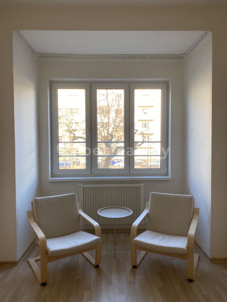 1 bedroom with open-plan kitchen flat to rent, 43 m², náměstí Dr. Václava Holého, Prague, Prague 1 bedroom with open-plan kitchen flat to rent, 43 m², náměstí Dr. Václava Holého, Prague, Prague