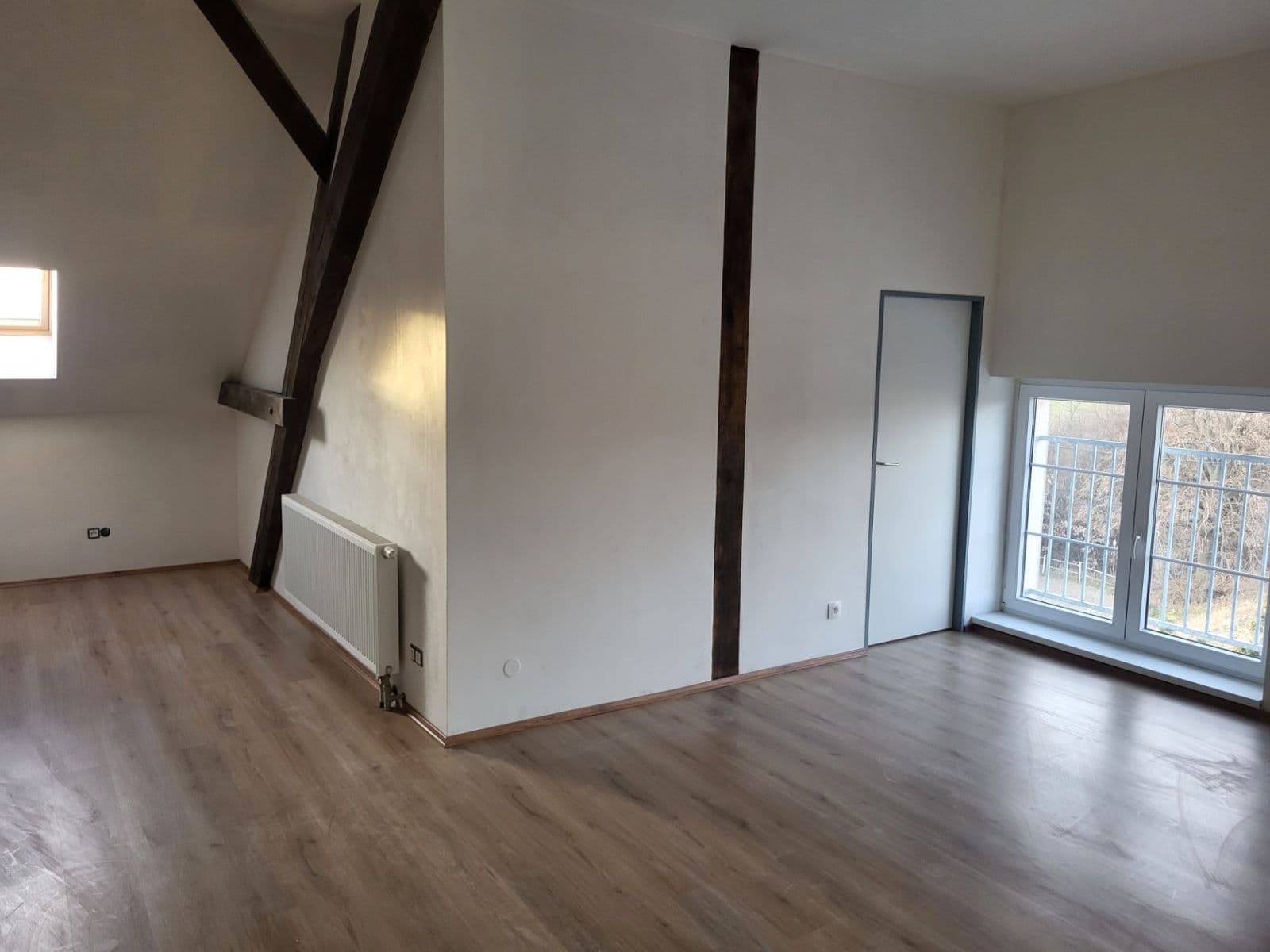 1 bedroom with open-plan kitchen flat to rent, 58 m², Netluky, Prague, Prague 1 bedroom with open-plan kitchen flat to rent, 58 m², Netluky, Prague, Prague