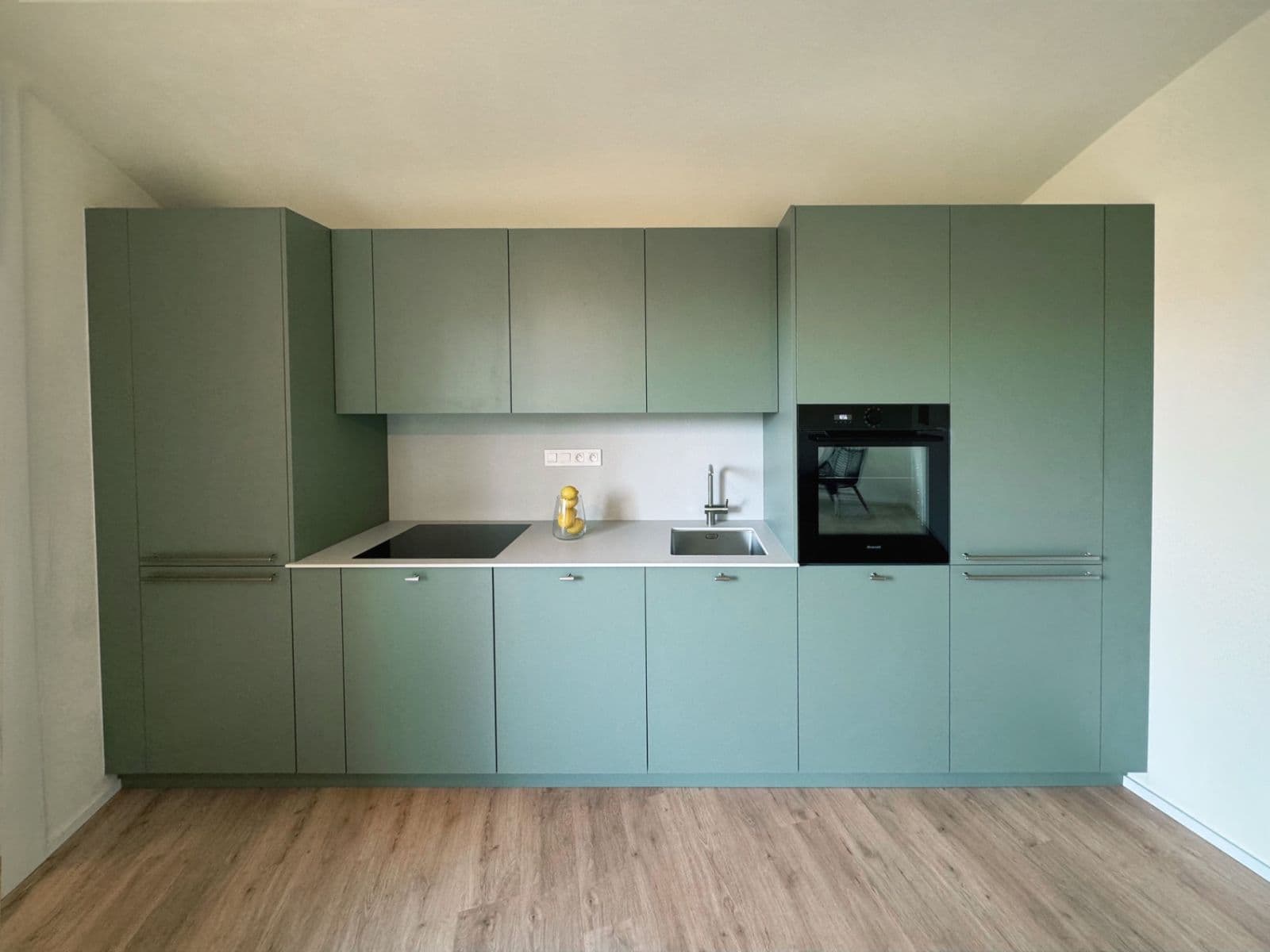 Studio flat to rent, 34 m², Boleslavova, Prague, Prague Studio flat to rent, 34 m², Boleslavova, Prague, Prague