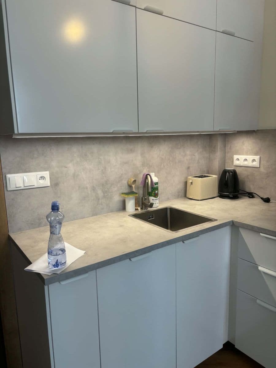 Studio flat to rent, 28 m², Přístavní, Prague, Prague Studio flat to rent, 28 m², Přístavní, Prague, Prague
