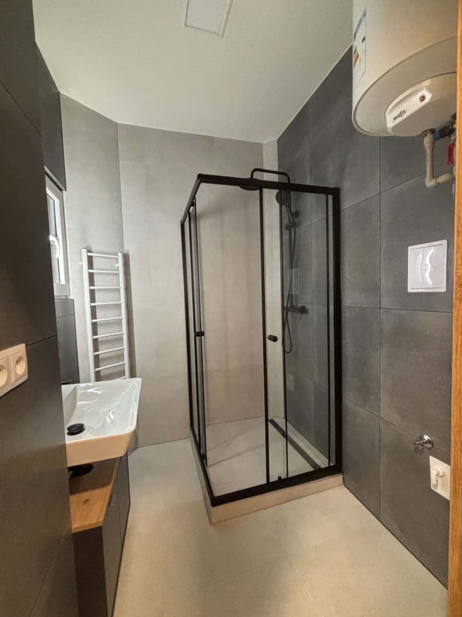 Studio flat to rent, 28 m², Přístavní, Prague, Prague Studio flat to rent, 28 m², Přístavní, Prague, Prague
