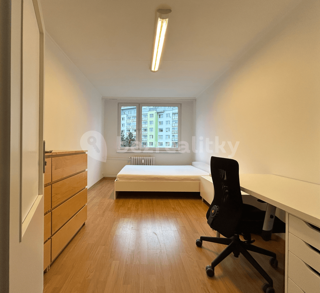 3 bedroom flat to rent, 80 m², Bojčenkova, Prague, Prague 3 bedroom flat to rent, 80 m², Bojčenkova, Prague, Prague