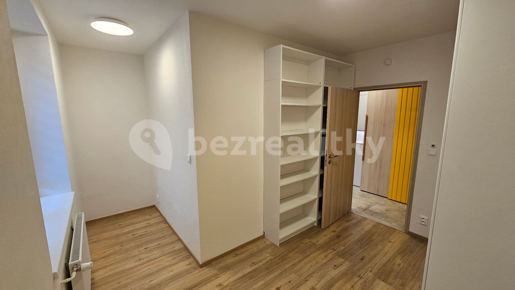 2 bedroom with open-plan kitchen flat to rent, 52 m², Buková, Prague, Prague 2 bedroom with open-plan kitchen flat to rent, 52 m², Buková, Prague, Prague