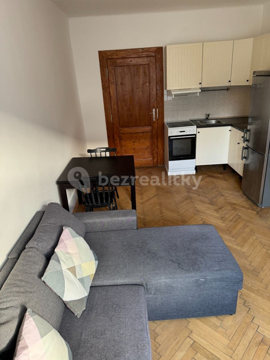 2 bedroom with open-plan kitchen flat to rent, 65 m², Kovářská, Prague, Prague 2 bedroom with open-plan kitchen flat to rent, 65 m², Kovářská, Prague, Prague