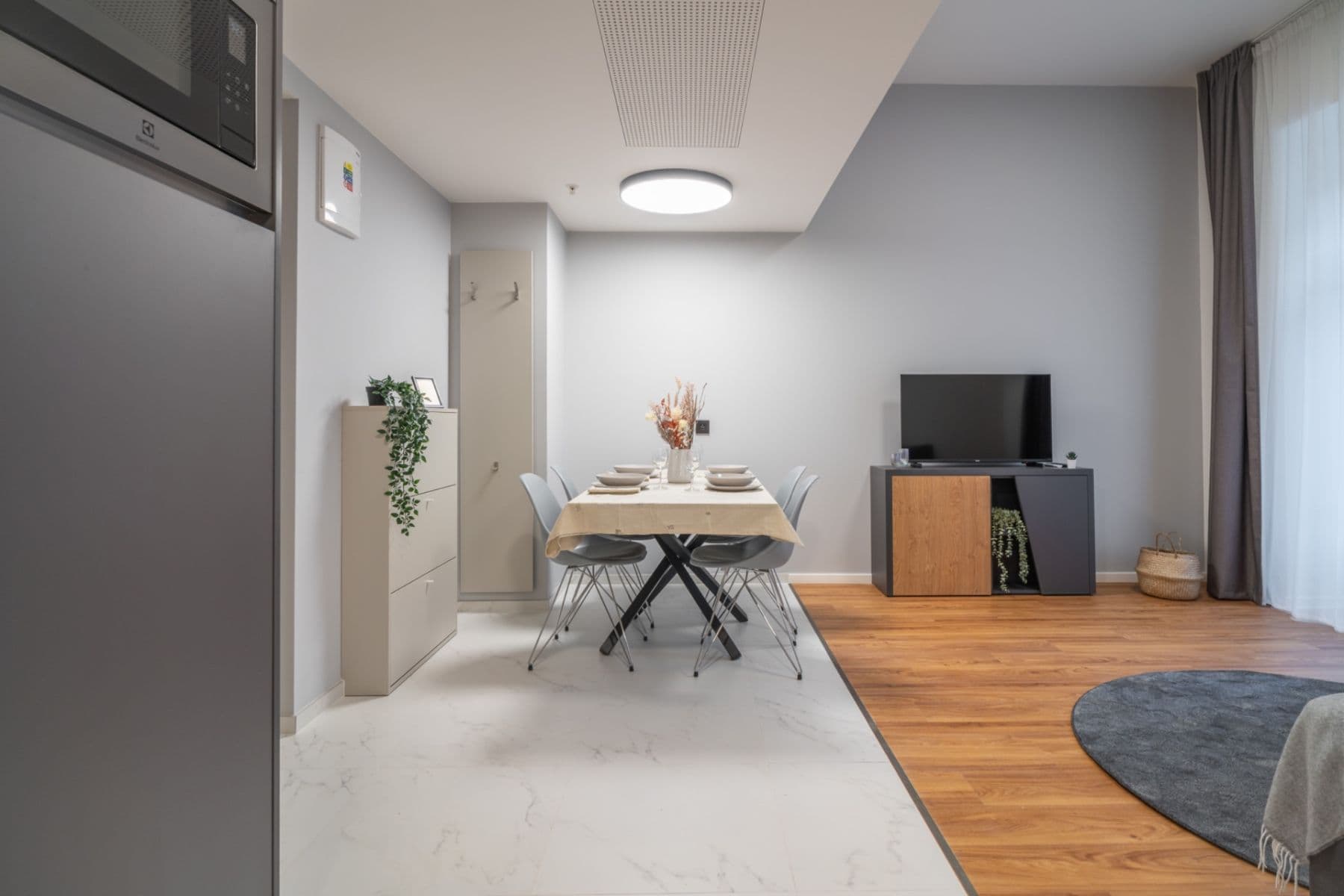 1 bedroom with open-plan kitchen flat to rent, 45 m², Legerova, Prague, Prague 1 bedroom with open-plan kitchen flat to rent, 45 m², Legerova, Prague, Prague