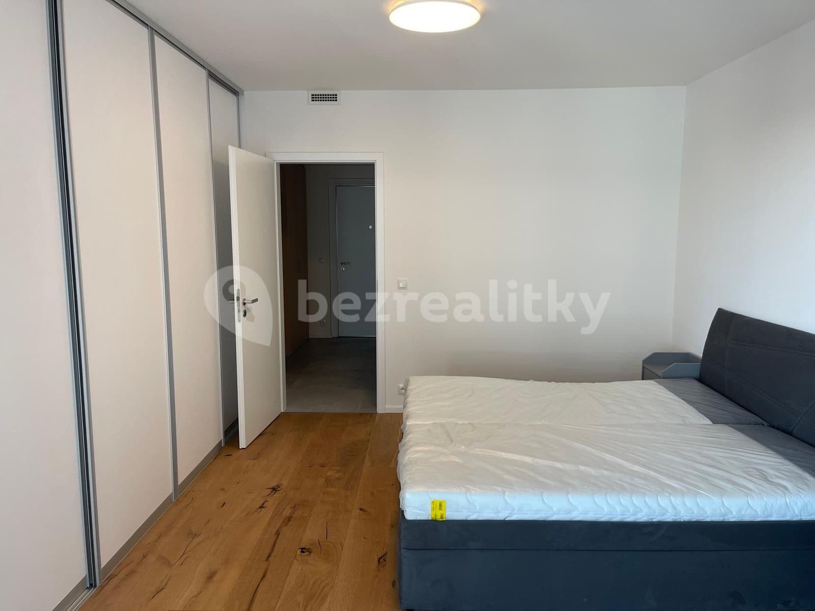 1 bedroom with open-plan kitchen flat to rent, 66 m², Hagiborská, Prague, Prague 1 bedroom with open-plan kitchen flat to rent, 66 m², Hagiborská, Prague, Prague