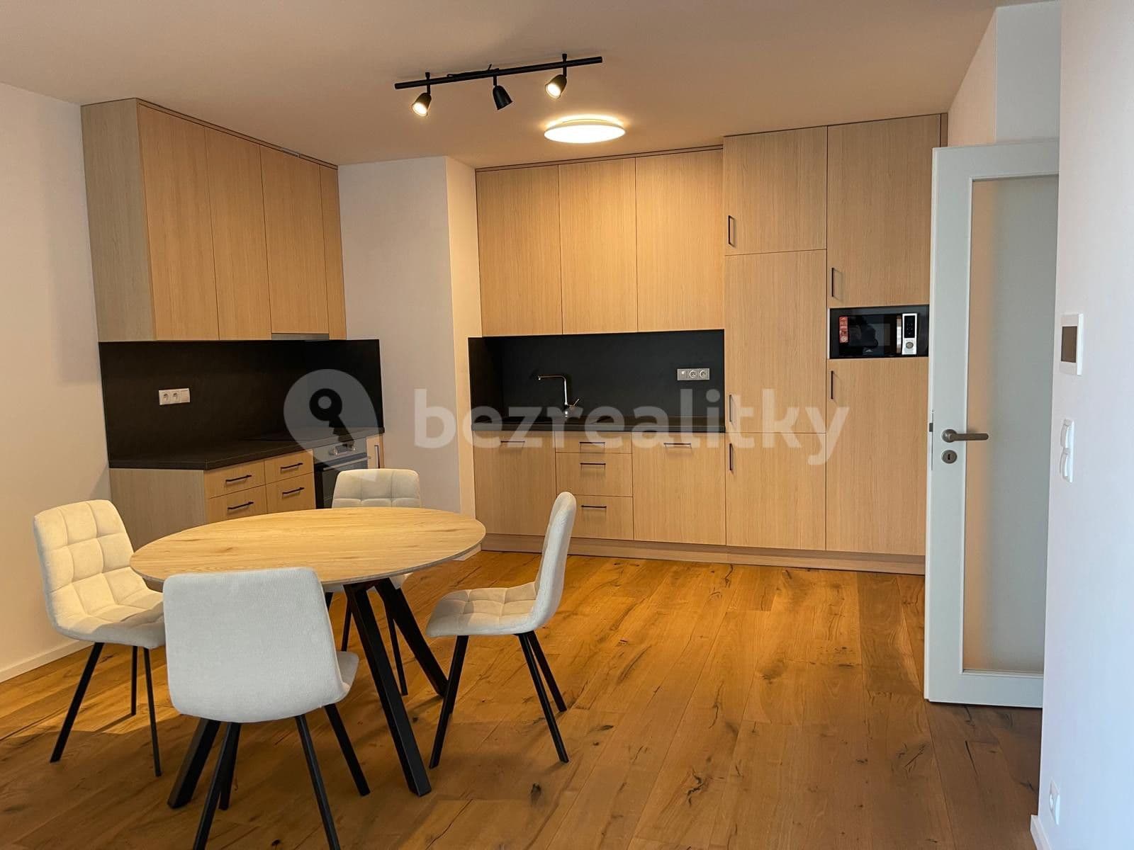 1 bedroom with open-plan kitchen flat to rent, 66 m², Hagiborská, Prague, Prague 1 bedroom with open-plan kitchen flat to rent, 66 m², Hagiborská, Prague, Prague