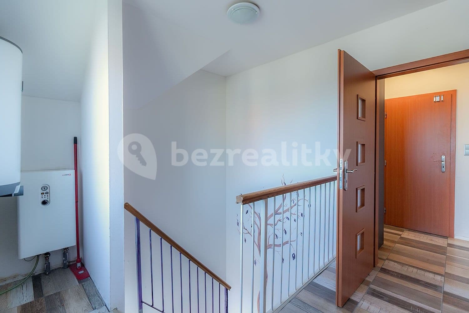 2 bedroom with open-plan kitchen flat to rent, 83 m², Tisová, Holubice, Středočeský Region 2 bedroom with open-plan kitchen flat to rent, 83 m², Tisová, Holubice, Středočeský Region