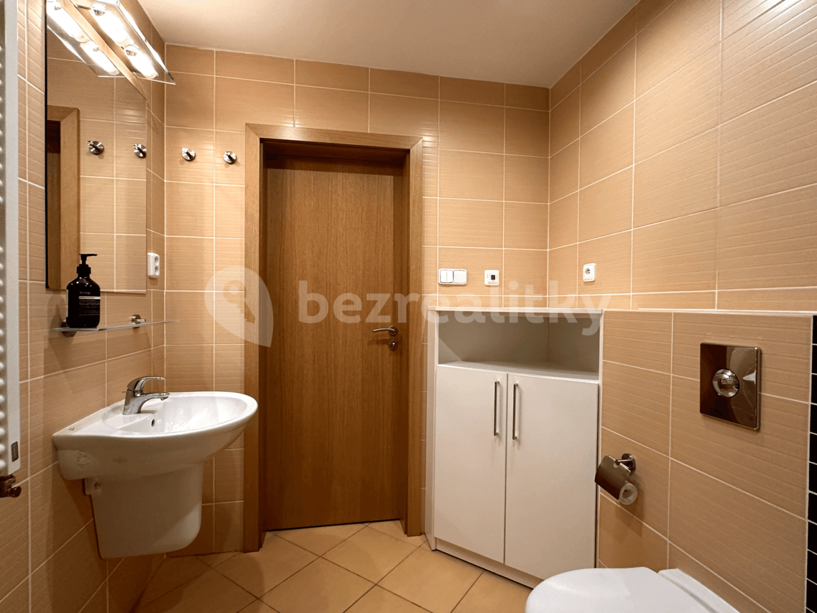 Studio flat to rent, 39 m², Nad Dalejským údolím, Prague, Prague Studio flat to rent, 39 m², Nad Dalejským údolím, Prague, Prague