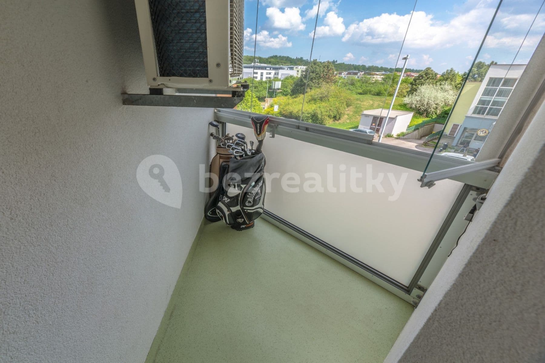 3 bedroom with open-plan kitchen flat to rent, 102 m², Nušlova, Prague, Prague 3 bedroom with open-plan kitchen flat to rent, 102 m², Nušlova, Prague, Prague