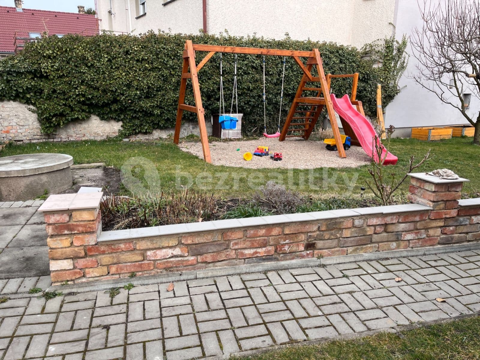 house to rent, 100 m², Dudychova, Holice, Pardubický Region house to rent, 100 m², Dudychova, Holice, Pardubický Region