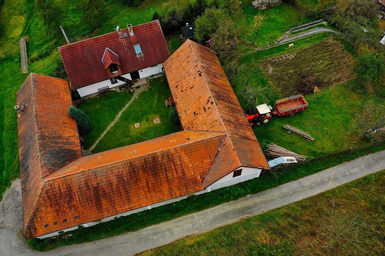 recreational property to rent, 0 m², Chrášťany, Středočeský Region recreational property to rent, 0 m², Chrášťany, Středočeský Region