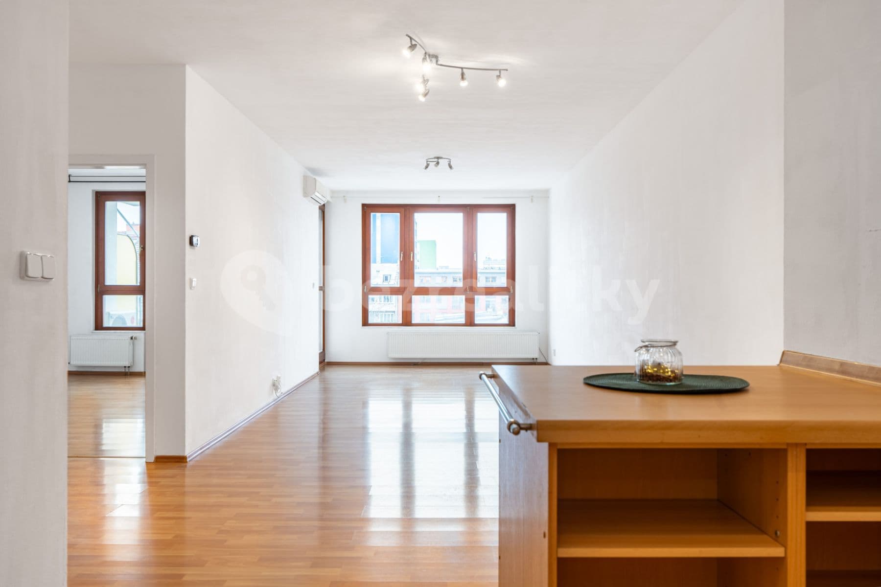 1 bedroom with open-plan kitchen flat to rent, 79 m², Hrnčířská, Brno, Jihomoravský Region 1 bedroom with open-plan kitchen flat to rent, 79 m², Hrnčířská, Brno, Jihomoravský Region