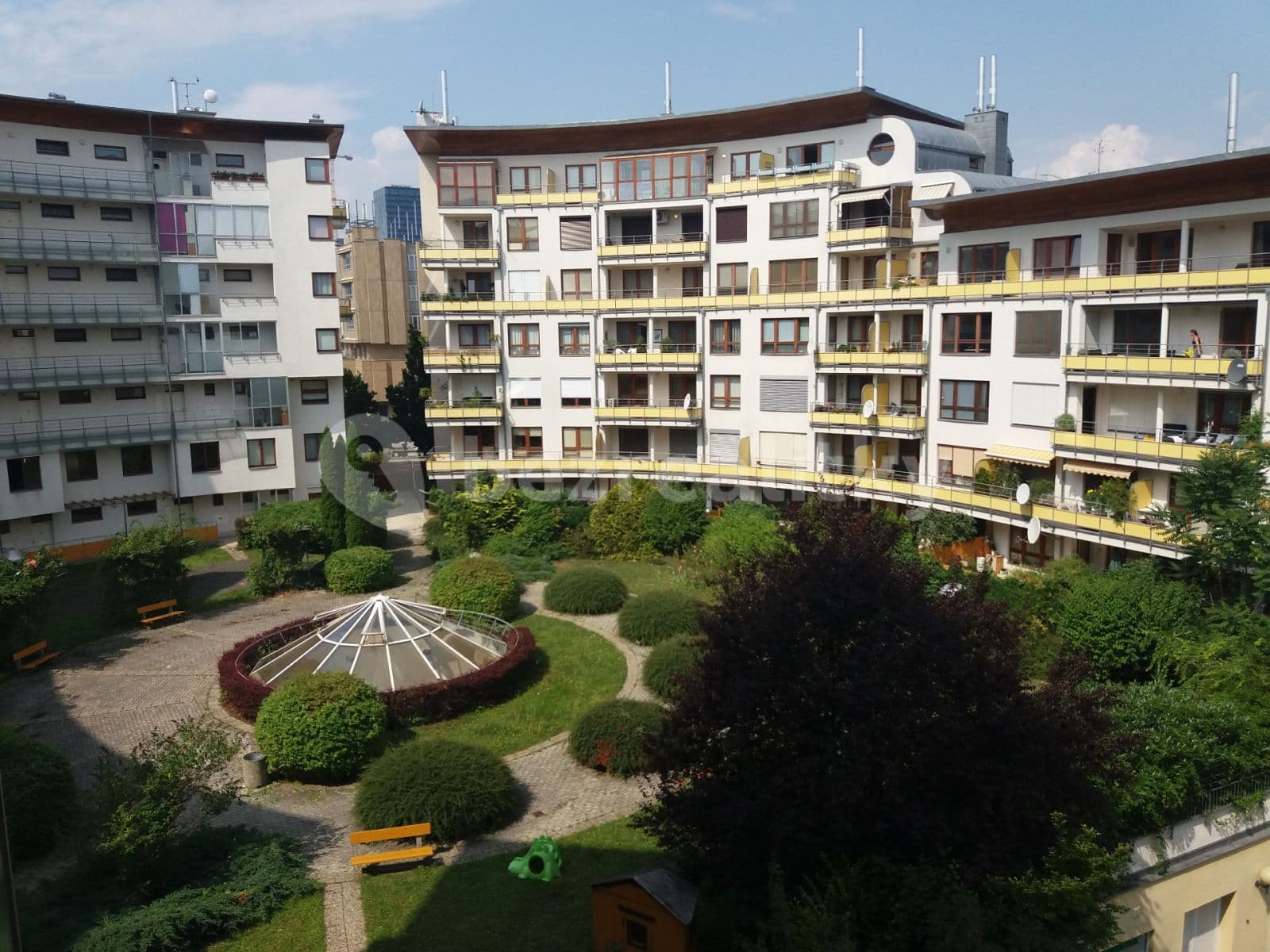 1 bedroom with open-plan kitchen flat to rent, 79 m², Hrnčířská, Brno, Jihomoravský Region 1 bedroom with open-plan kitchen flat to rent, 79 m², Hrnčířská, Brno, Jihomoravský Region