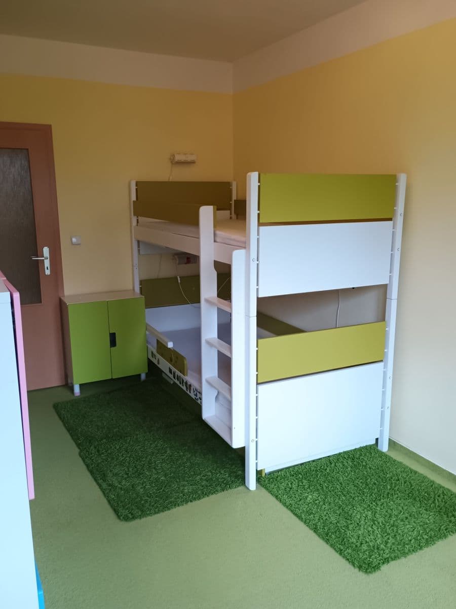 2 bedroom with open-plan kitchen flat to rent, 72 m², Nad Paloučkem, Beroun, Středočeský Region 2 bedroom with open-plan kitchen flat to rent, 72 m², Nad Paloučkem, Beroun, Středočeský Region