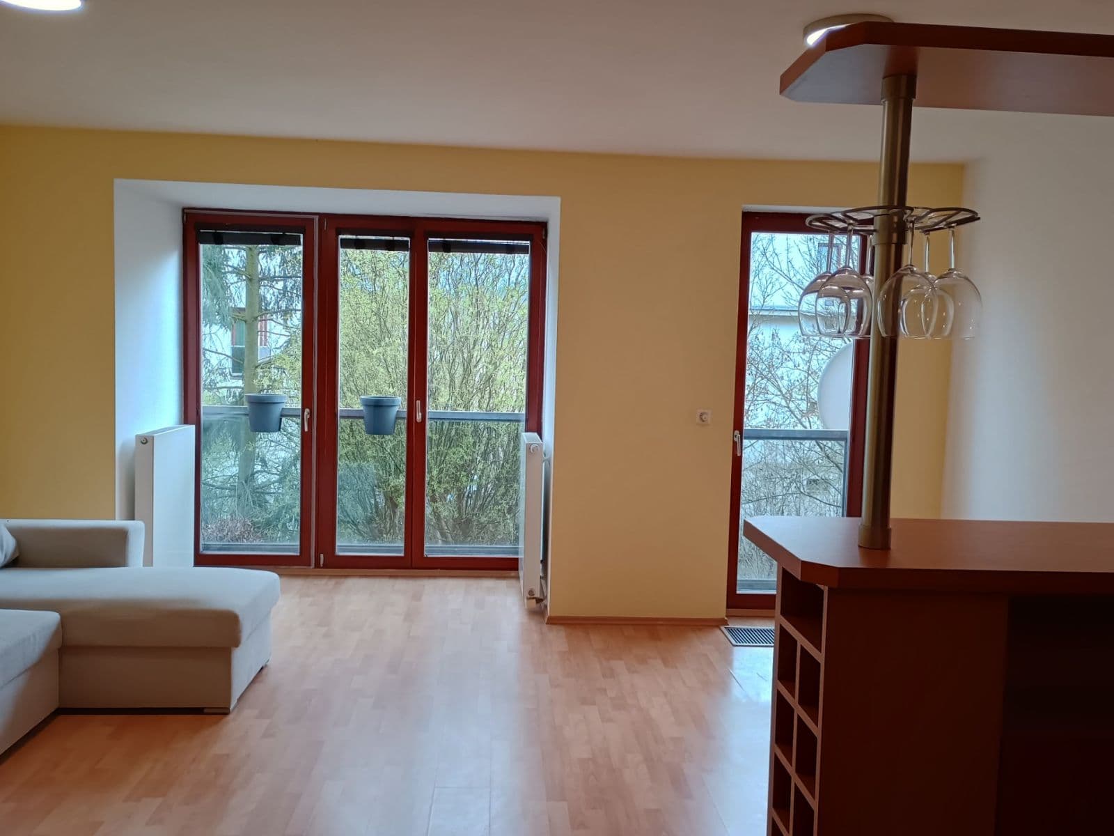 2 bedroom with open-plan kitchen flat to rent, 72 m², Nad Paloučkem, Beroun, Středočeský Region 2 bedroom with open-plan kitchen flat to rent, 72 m², Nad Paloučkem, Beroun, Středočeský Region