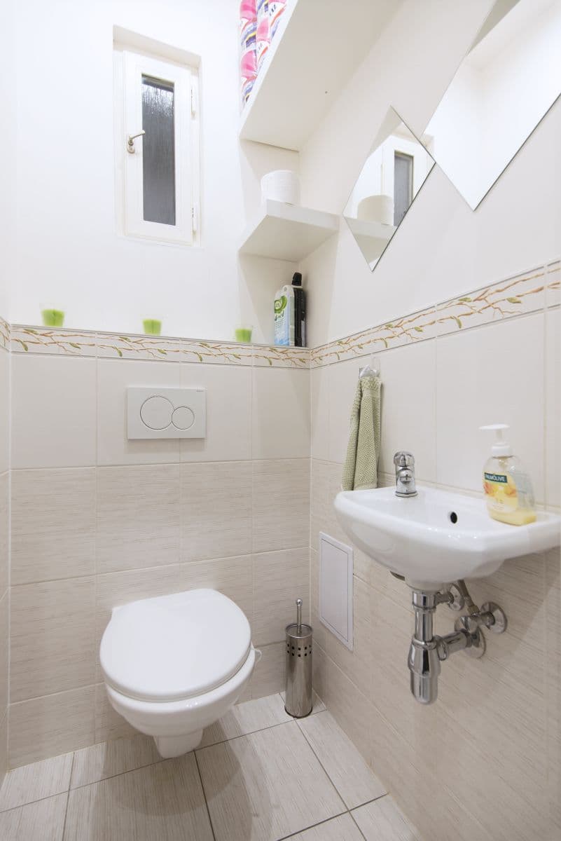 flat to rent, 50 m², Slavojova, Prague, Prague flat to rent, 50 m², Slavojova, Prague, Prague