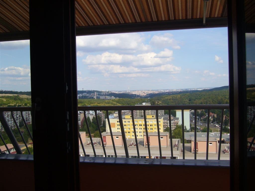 3 bedroom flat to rent, 91 m², Nevanova, Prague, Prague 3 bedroom flat to rent, 91 m², Nevanova, Prague, Prague