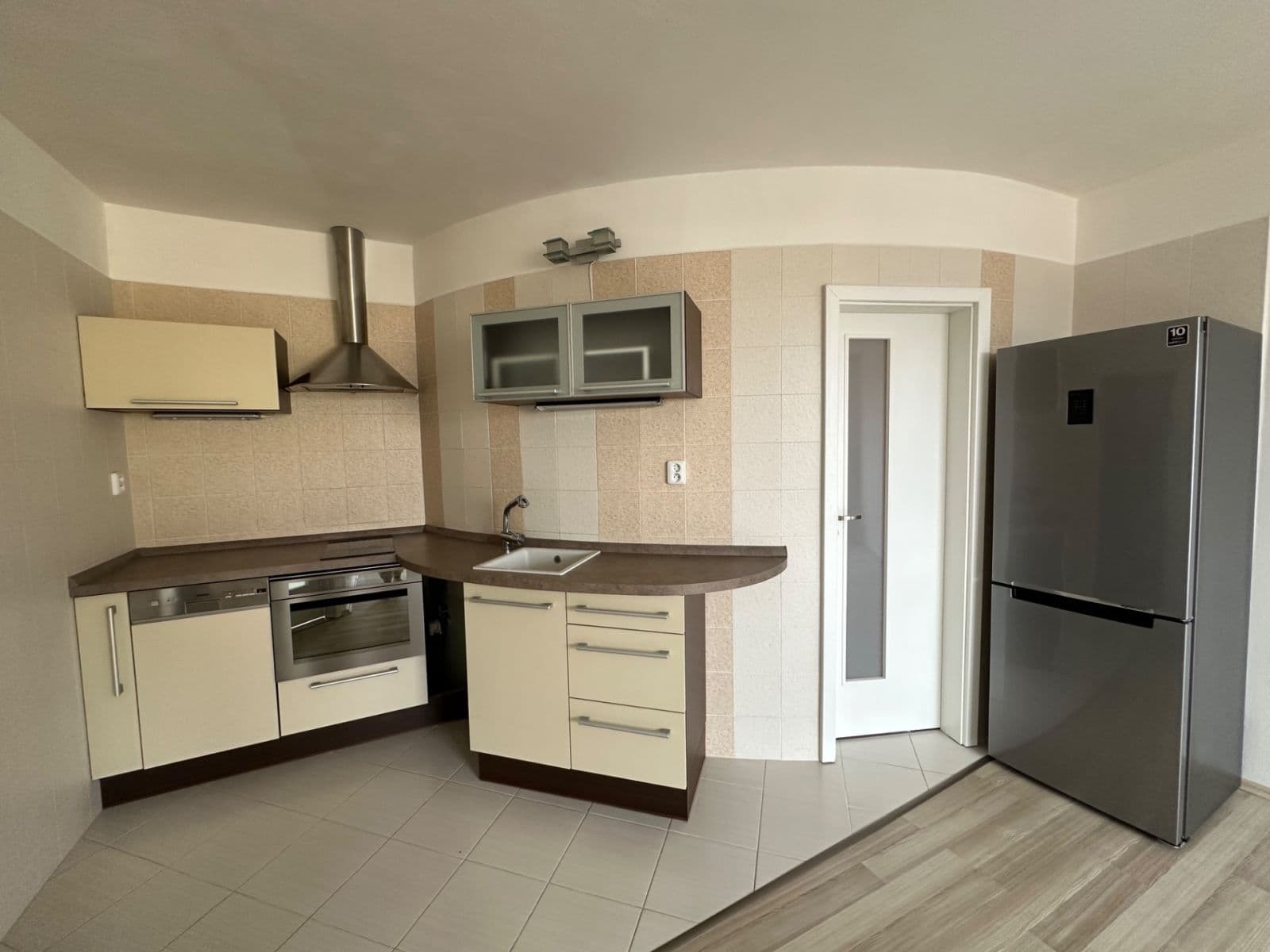 1 bedroom with open-plan kitchen flat to rent, 44 m², Nad Papežem, Dobříš, Středočeský Region 1 bedroom with open-plan kitchen flat to rent, 44 m², Nad Papežem, Dobříš, Středočeský Region