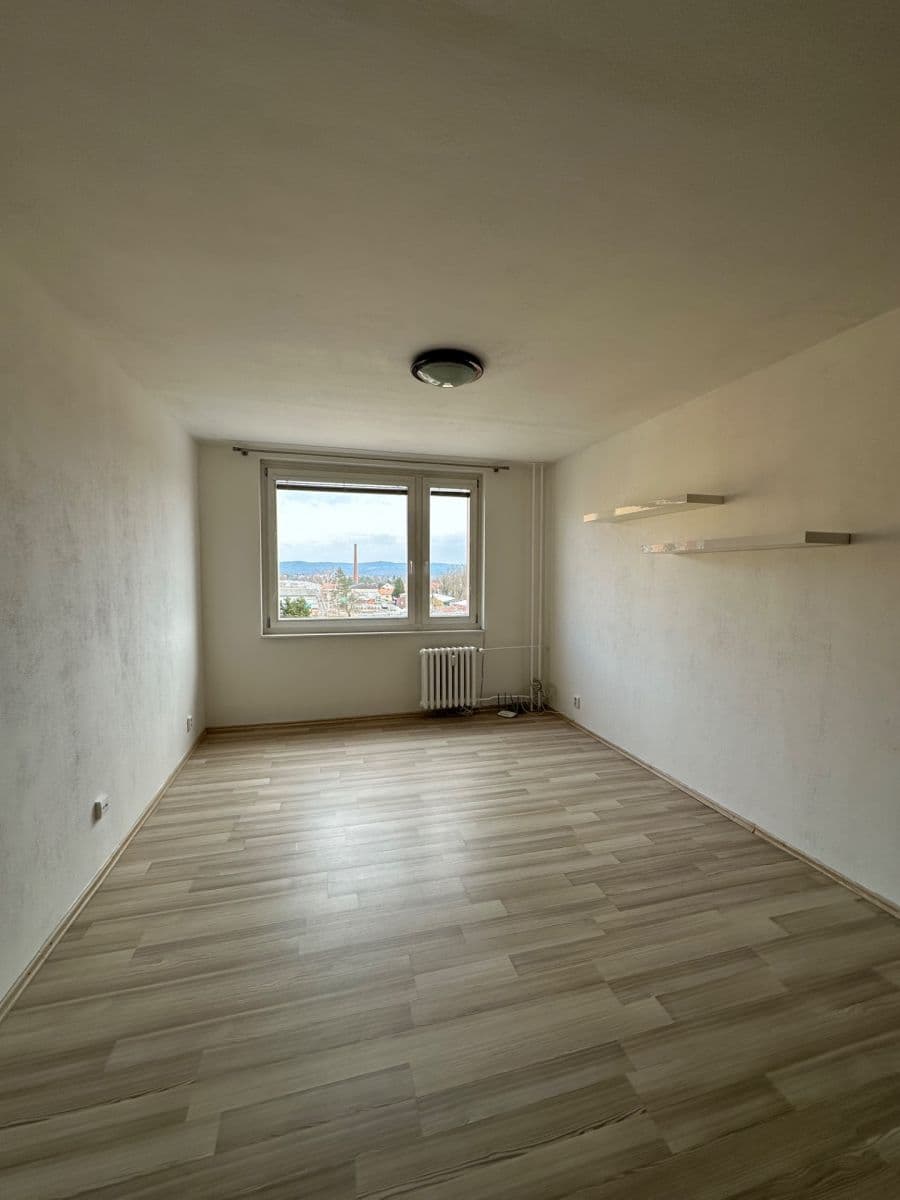 1 bedroom with open-plan kitchen flat to rent, 44 m², Nad Papežem, Dobříš, Středočeský Region 1 bedroom with open-plan kitchen flat to rent, 44 m², Nad Papežem, Dobříš, Středočeský Region