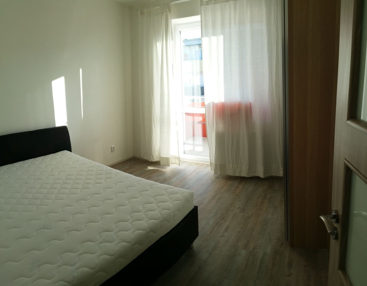 2 bedroom with open-plan kitchen flat to rent, 78 m², Novodvorská, Brno, Jihomoravský Region 2 bedroom with open-plan kitchen flat to rent, 78 m², Novodvorská, Brno, Jihomoravský Region