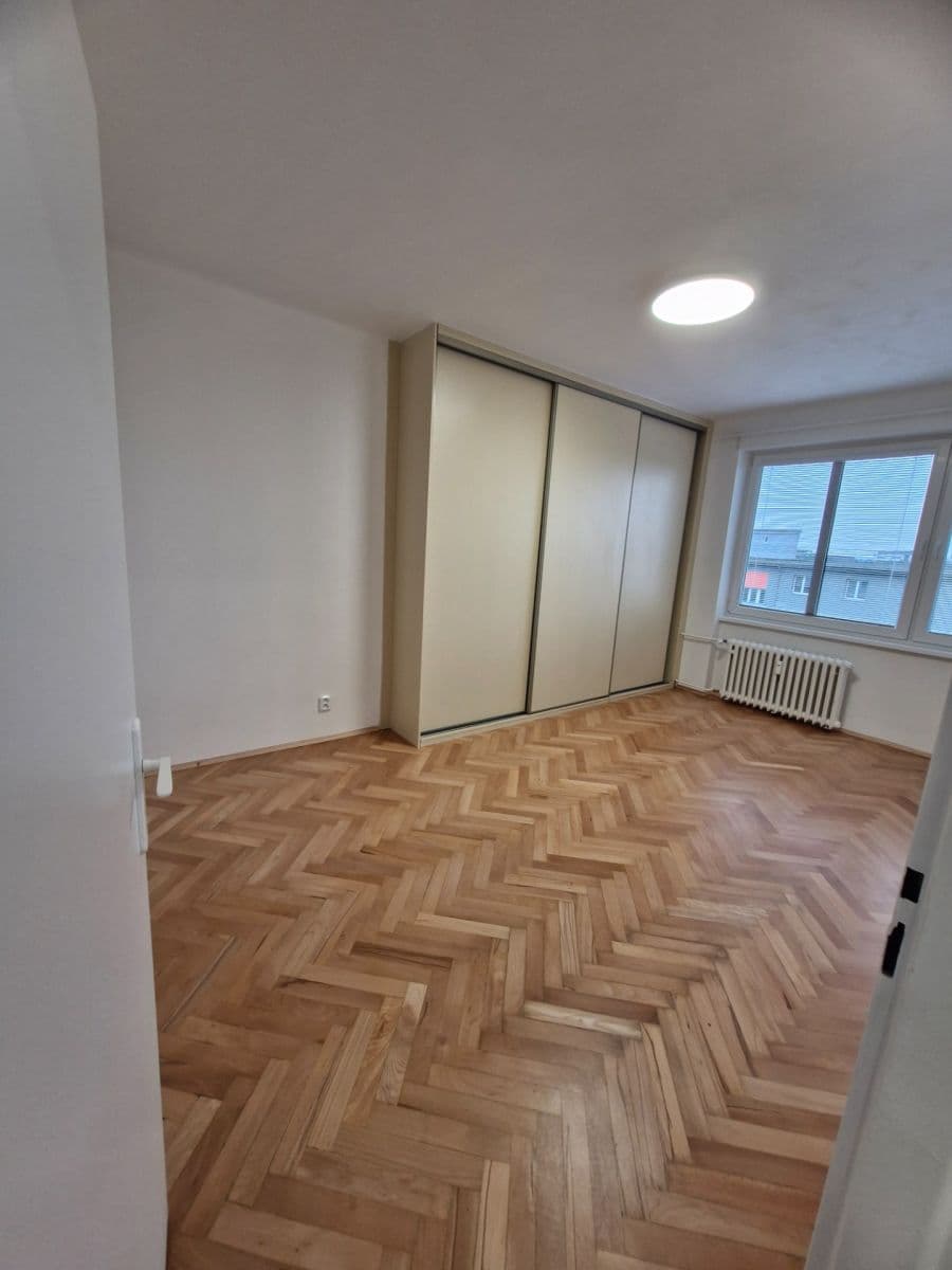 2 bedroom flat to rent, 53 m², Pod Lipami, Prague, Prague 2 bedroom flat to rent, 53 m², Pod Lipami, Prague, Prague