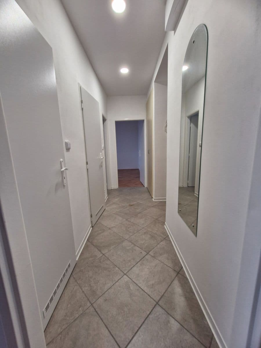 2 bedroom flat to rent, 53 m², Pod Lipami, Prague, Prague 2 bedroom flat to rent, 53 m², Pod Lipami, Prague, Prague