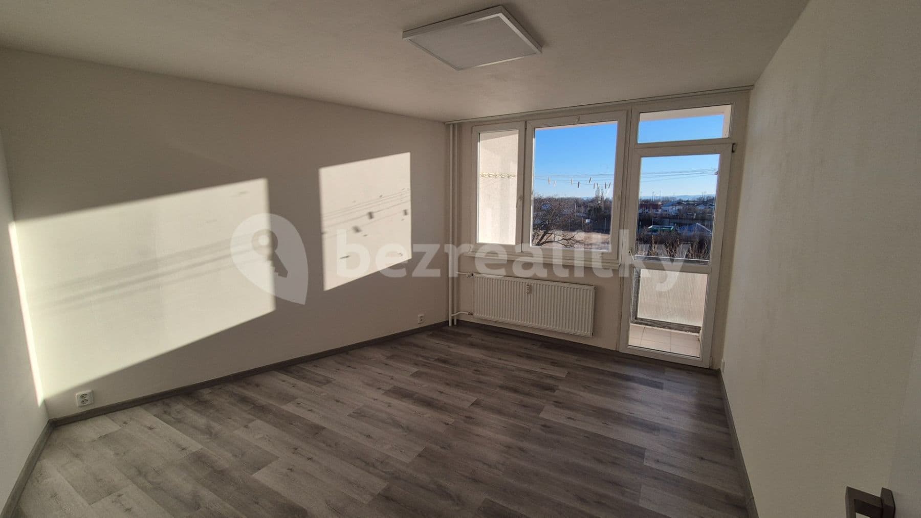 3 bedroom flat to rent, 76 m², Bezručova, Chomutov, Ústecký Region 3 bedroom flat to rent, 76 m², Bezručova, Chomutov, Ústecký Region