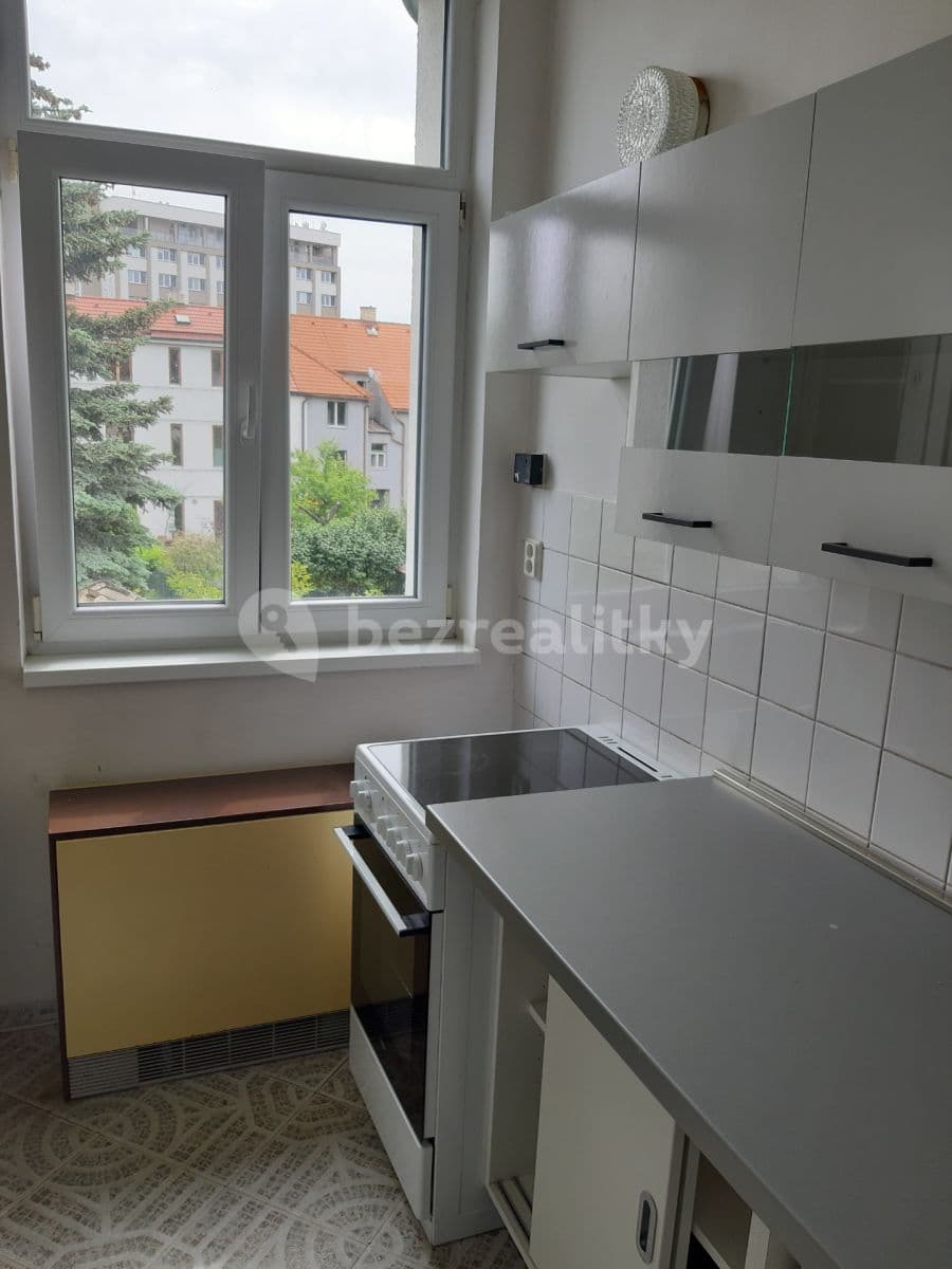 3 bedroom flat to rent, 80 m², Nad Mazankou, Prague, Prague 3 bedroom flat to rent, 80 m², Nad Mazankou, Prague, Prague