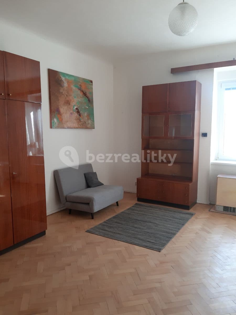 3 bedroom flat to rent, 80 m², Nad Mazankou, Prague, Prague 3 bedroom flat to rent, 80 m², Nad Mazankou, Prague, Prague