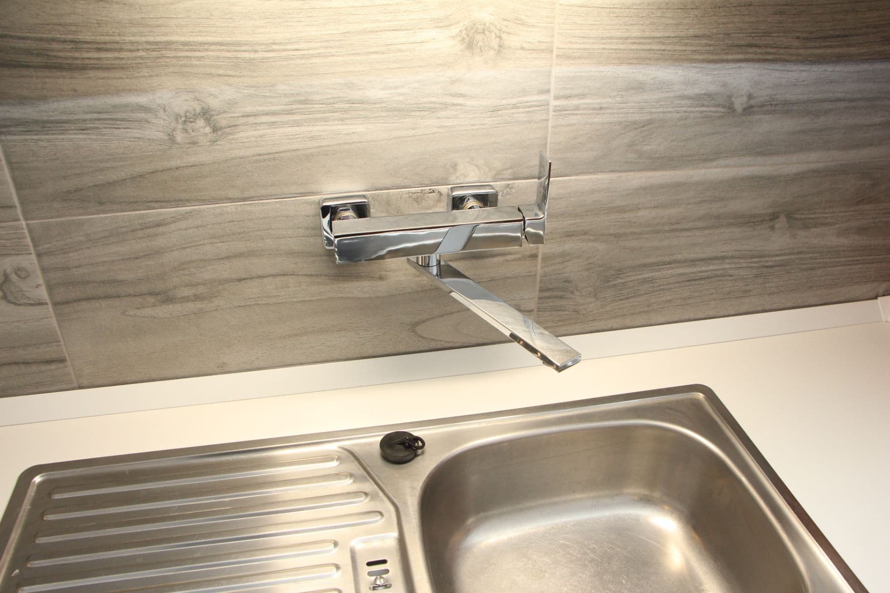 2 bedroom flat to rent, 48 m², Pod Horkou, Vinařice, Středočeský Region 2 bedroom flat to rent, 48 m², Pod Horkou, Vinařice, Středočeský Region