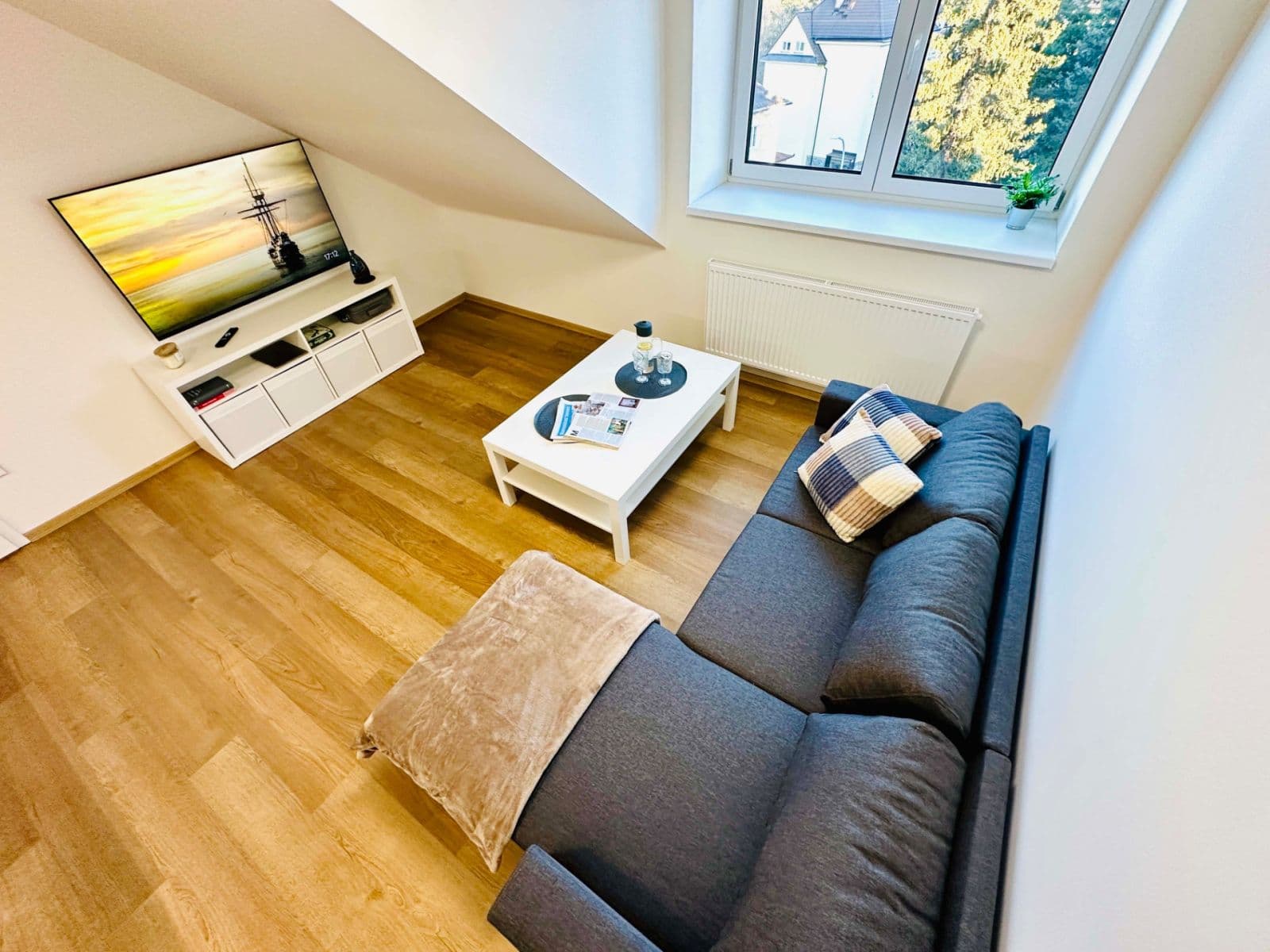 1 bedroom with open-plan kitchen flat to rent, 50 m², Havlíčkova, Jihlava, Vysočina Region 1 bedroom with open-plan kitchen flat to rent, 50 m², Havlíčkova, Jihlava, Vysočina Region