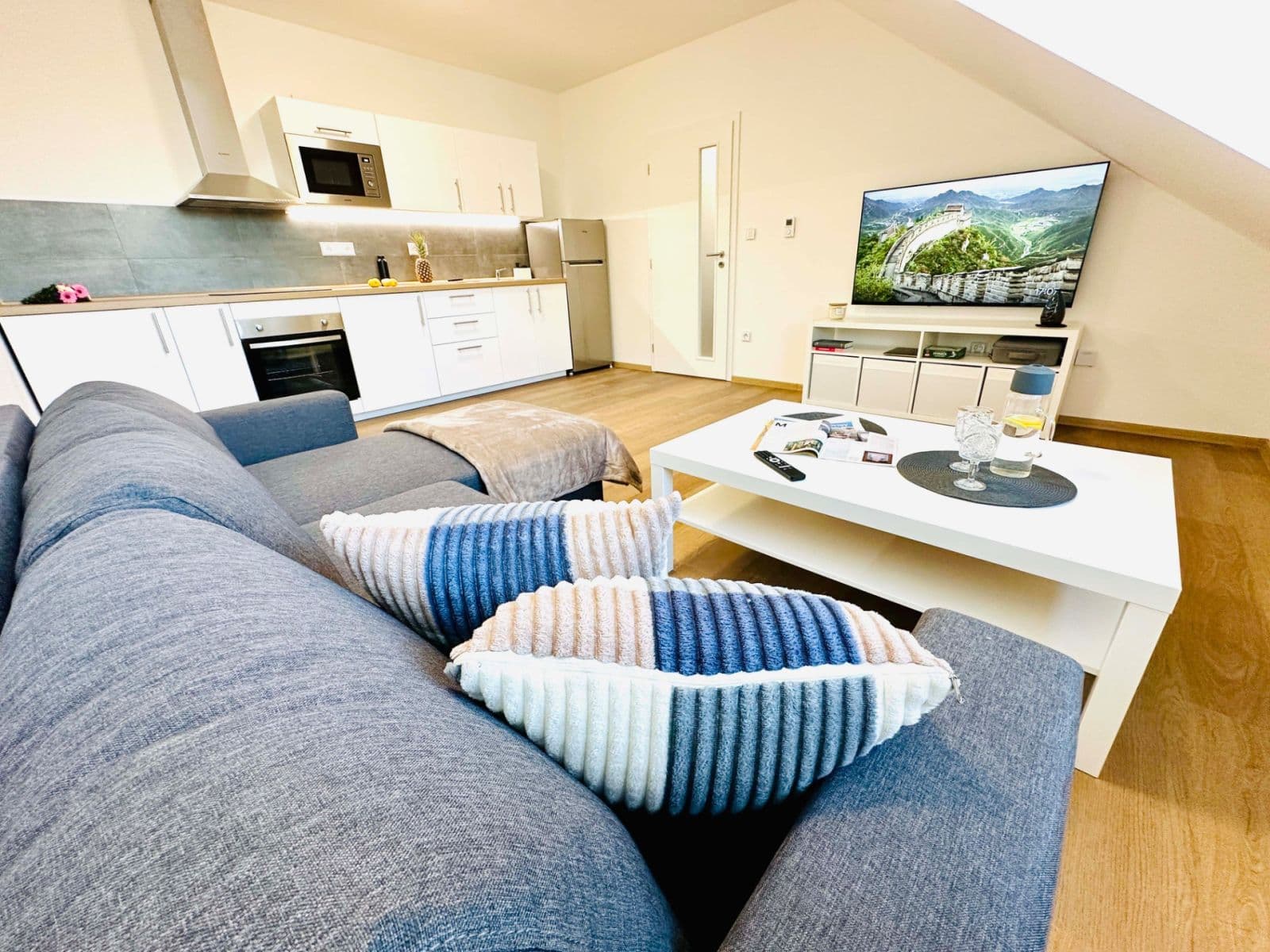 1 bedroom with open-plan kitchen flat to rent, 50 m², Havlíčkova, Jihlava, Vysočina Region 1 bedroom with open-plan kitchen flat to rent, 50 m², Havlíčkova, Jihlava, Vysočina Region