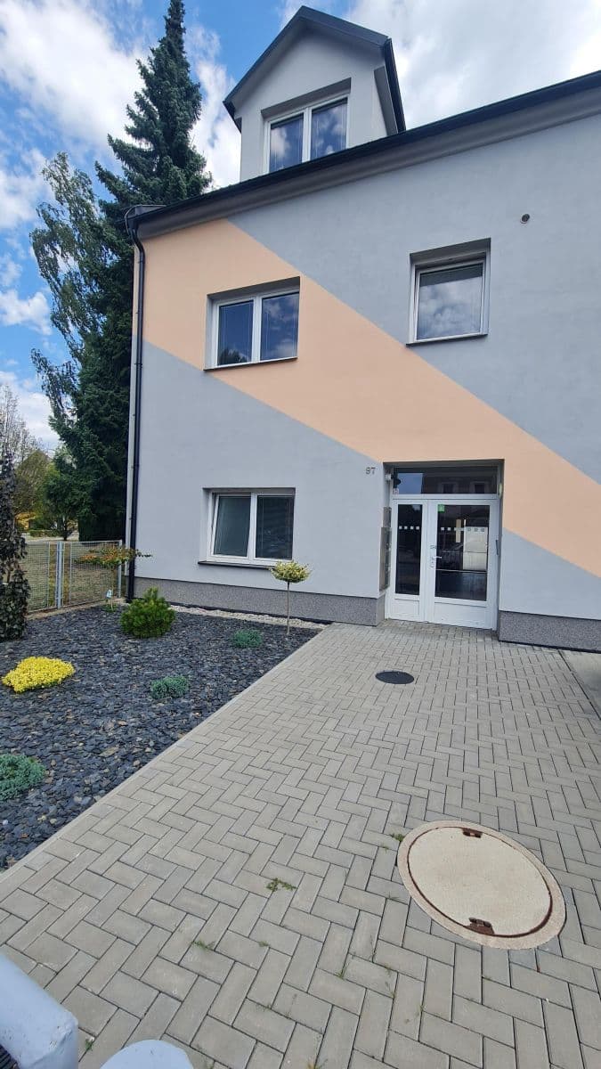 1 bedroom with open-plan kitchen flat to rent, 47 m², Olomoucká, Šternberk, Olomoucký Region 1 bedroom with open-plan kitchen flat to rent, 47 m², Olomoucká, Šternberk, Olomoucký Region