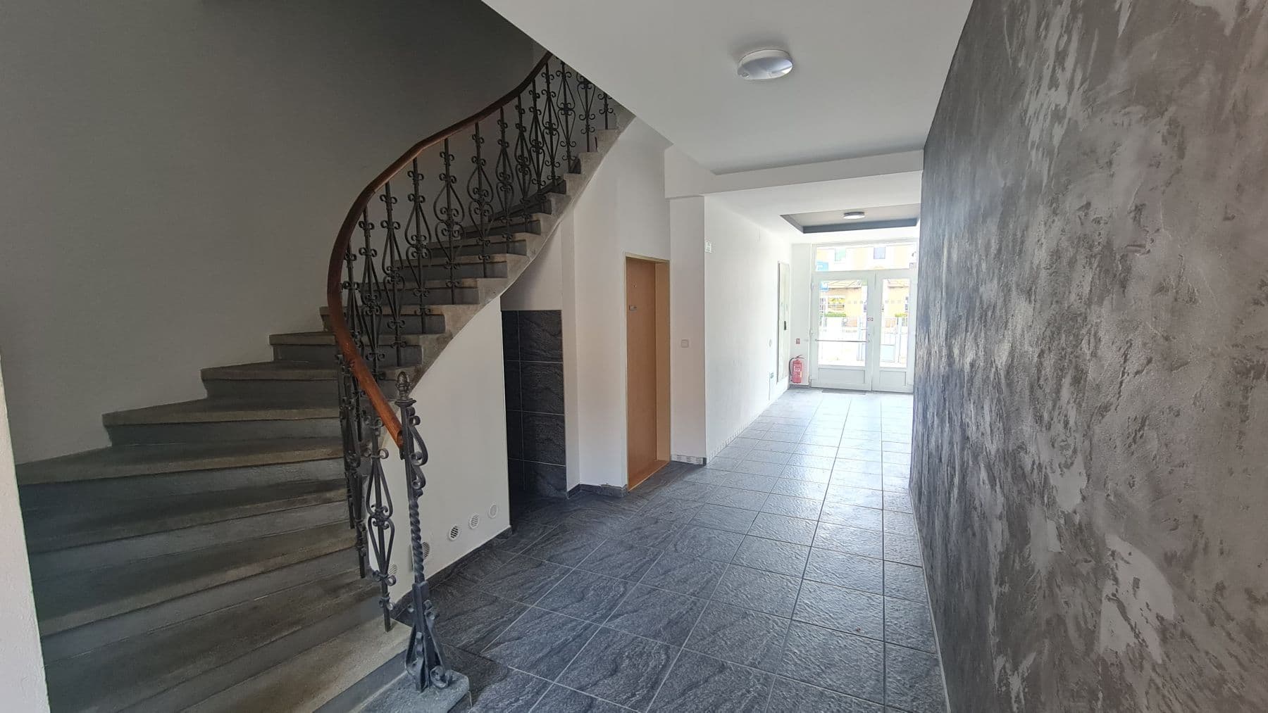 1 bedroom with open-plan kitchen flat to rent, 47 m², Olomoucká, Šternberk, Olomoucký Region 1 bedroom with open-plan kitchen flat to rent, 47 m², Olomoucká, Šternberk, Olomoucký Region