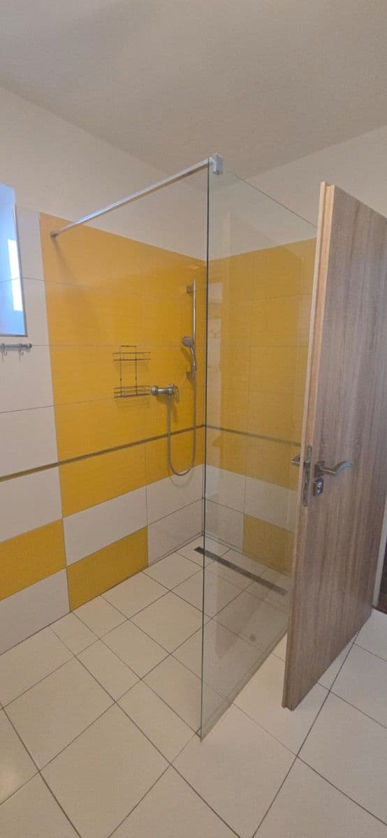 1 bedroom with open-plan kitchen flat to rent, 47 m², Olomoucká, Šternberk, Olomoucký Region 1 bedroom with open-plan kitchen flat to rent, 47 m², Olomoucká, Šternberk, Olomoucký Region