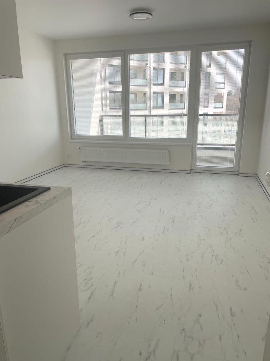 Studio flat to rent, 38 m², Gollové, Prague, Prague Studio flat to rent, 38 m², Gollové, Prague, Prague