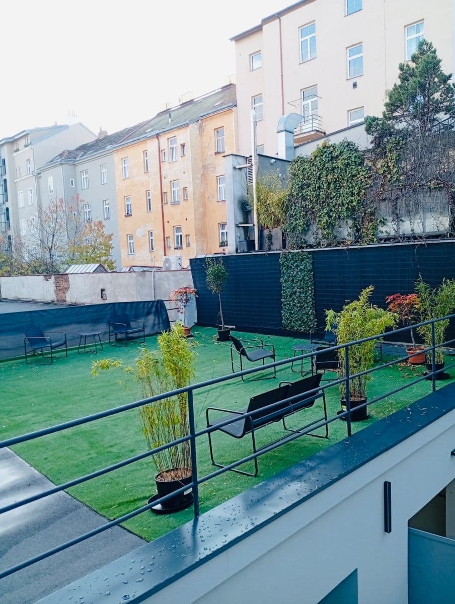 1 bedroom with open-plan kitchen flat to rent, 71 m², Milady Horákové, Prague, Prague 1 bedroom with open-plan kitchen flat to rent, 71 m², Milady Horákové, Prague, Prague