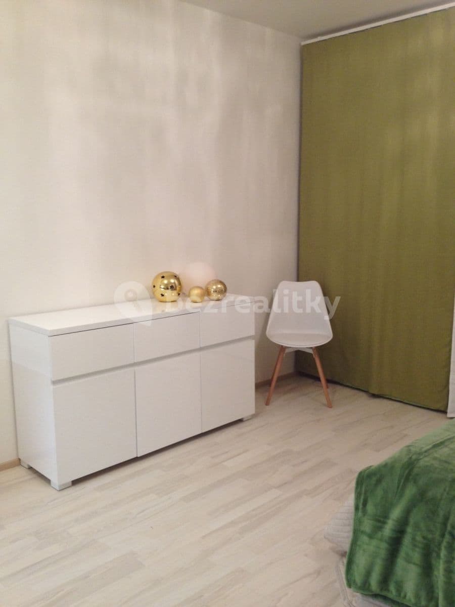 Studio flat to rent, 35 m², Prague, Prague Studio flat to rent, 35 m², Prague, Prague