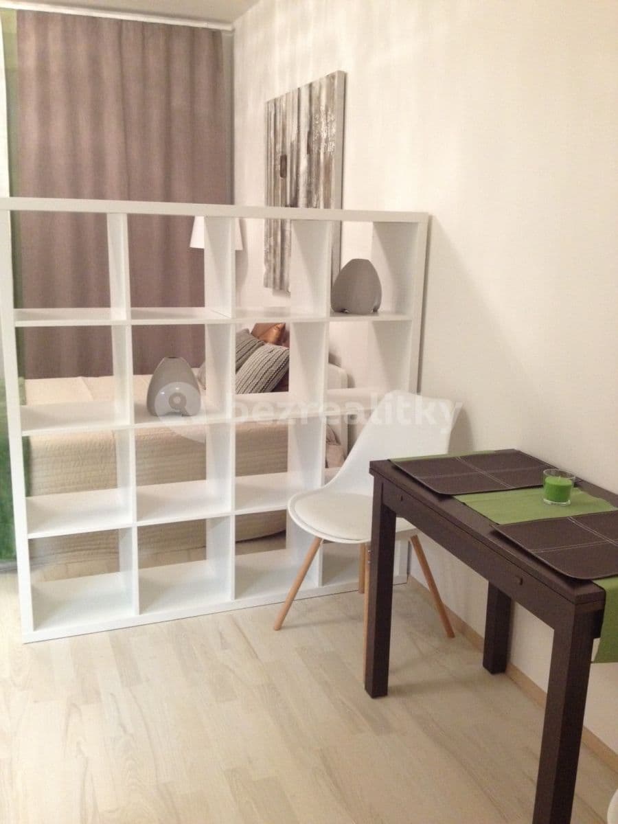 Studio flat to rent, 35 m², Prague, Prague Studio flat to rent, 35 m², Prague, Prague