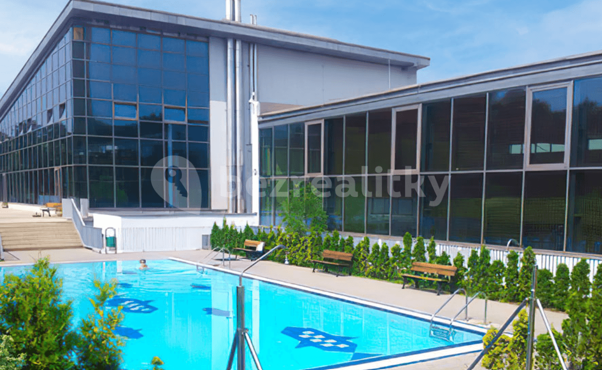 Studio flat to rent, 32 m², Poděbradská, Prague, Prague Studio flat to rent, 32 m², Poděbradská, Prague, Prague