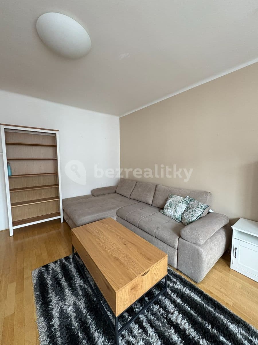 2 bedroom flat to rent, 62 m², náměstí Josefa Machka, Prague, Prague 2 bedroom flat to rent, 62 m², náměstí Josefa Machka, Prague, Prague